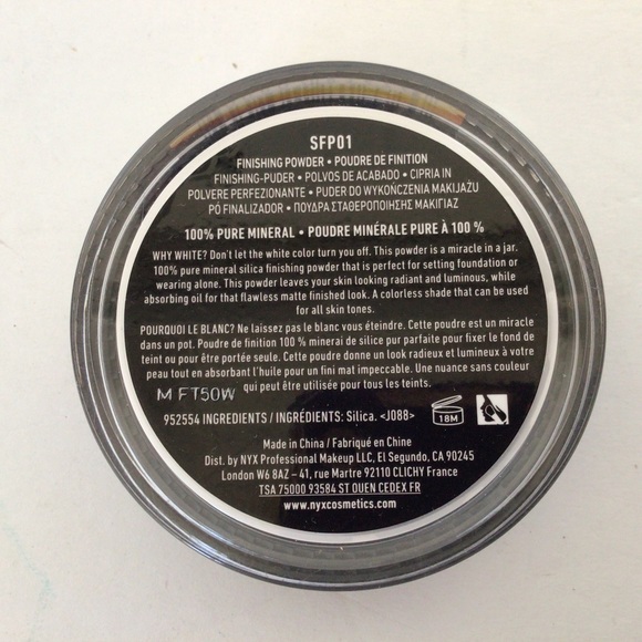 NYX HD FINISHING POWDER NWT TRANSLUCENT - Picture 5 of 6